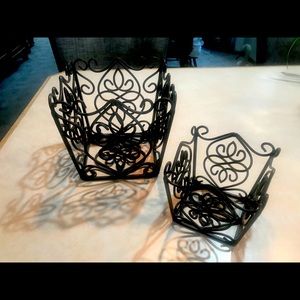 Souther Living At Home Rosedale Iron Baskets 🪴